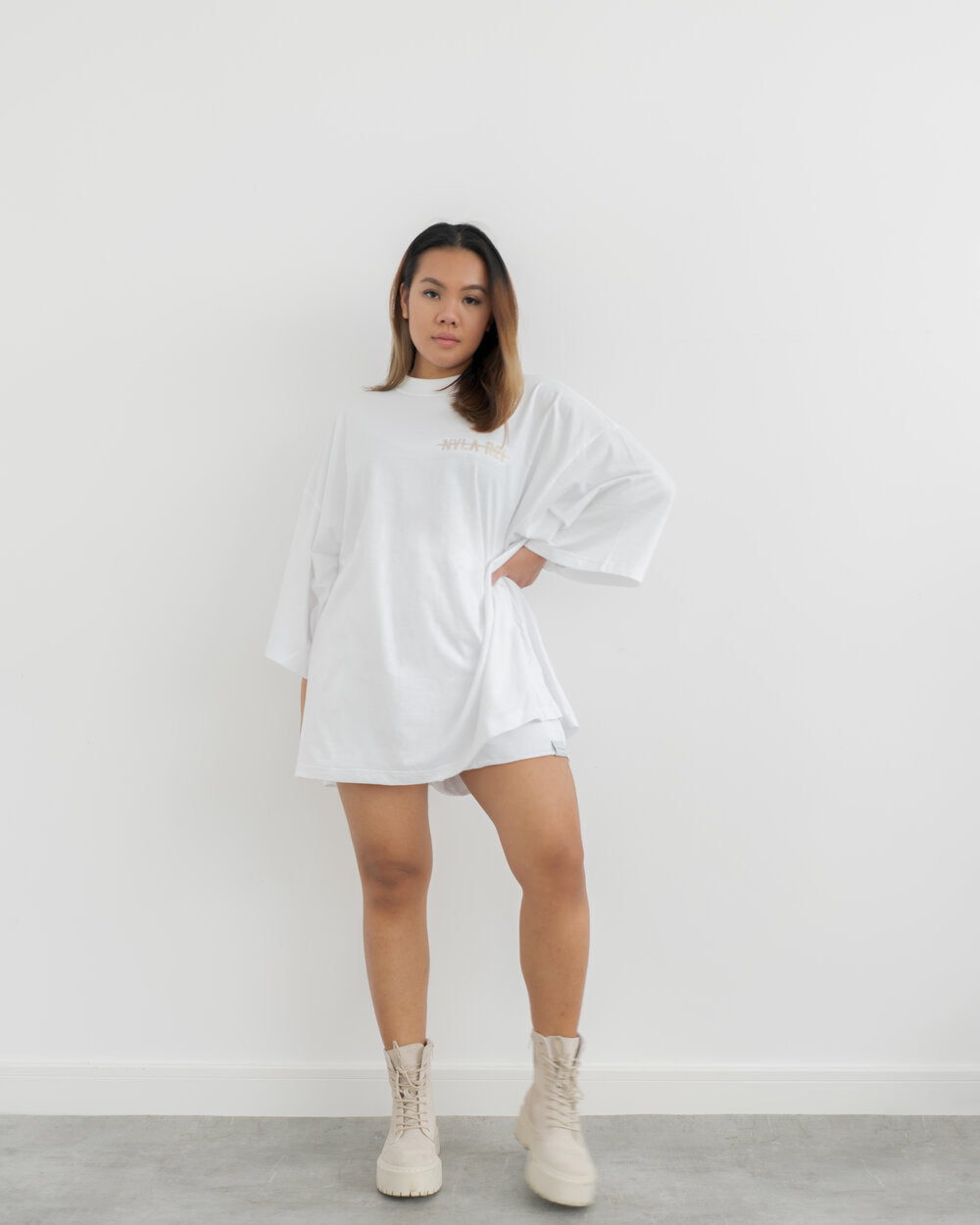 NYLAREI T-shirt